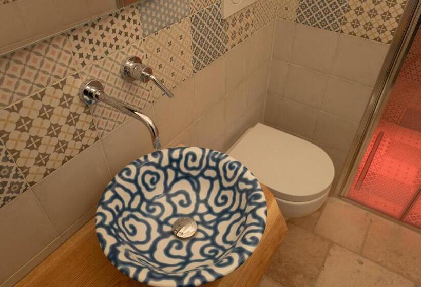 Bed and Breakfast Leavì