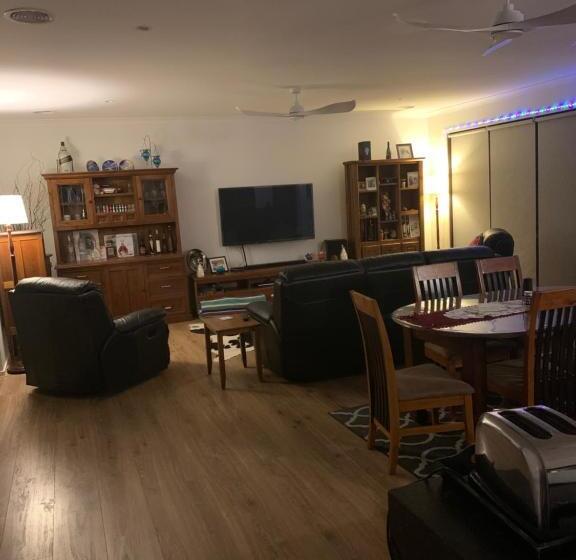 ベッドアンドブレックファースト Mijen S Manor