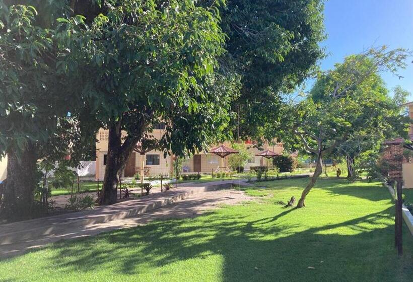 Condomínio Na Beira Mar