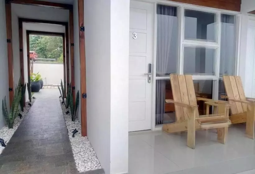 Hotel Fredelia Homestay