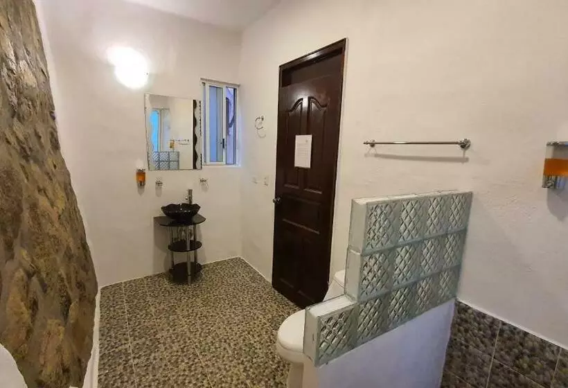 ホテル Quinto Sol