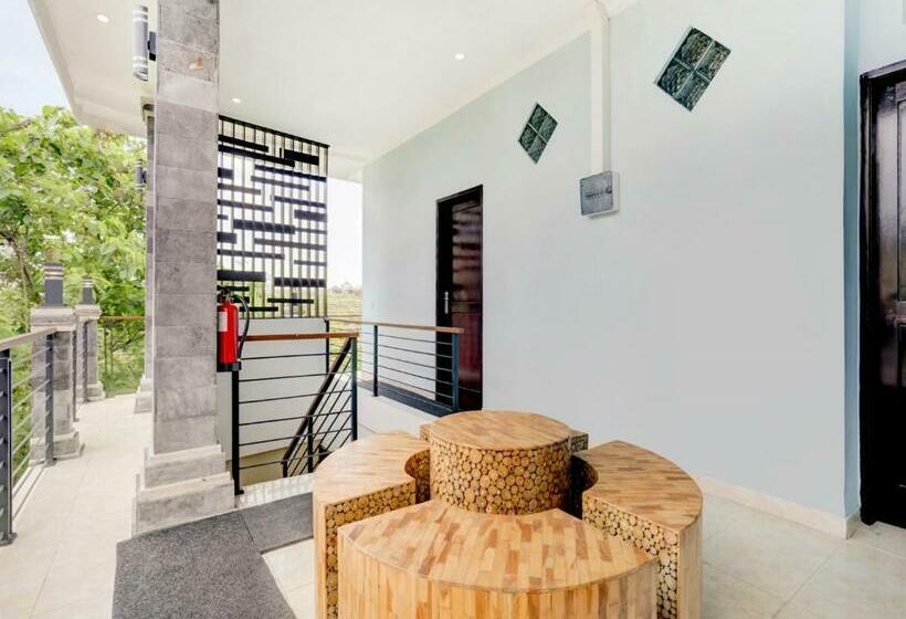 Отель Vaccinated Staff  Oyo 90022 Puri Kramas Canggu