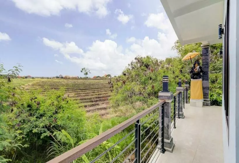 ホテル Vaccinated Staff  Oyo 90022 Puri Kramas Canggu