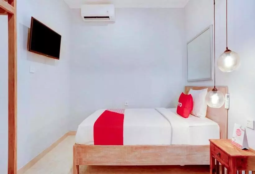 ホテル Vaccinated Staff  Oyo 90022 Puri Kramas Canggu