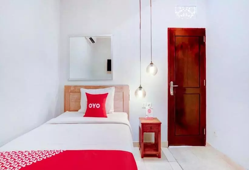 ホテル Vaccinated Staff  Oyo 90022 Puri Kramas Canggu