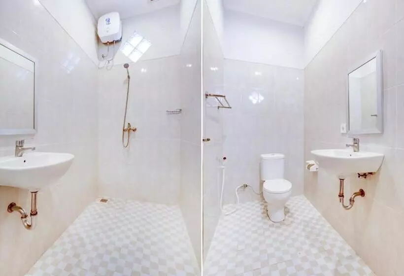 ホテル Vaccinated Staff  Oyo 90022 Puri Kramas Canggu