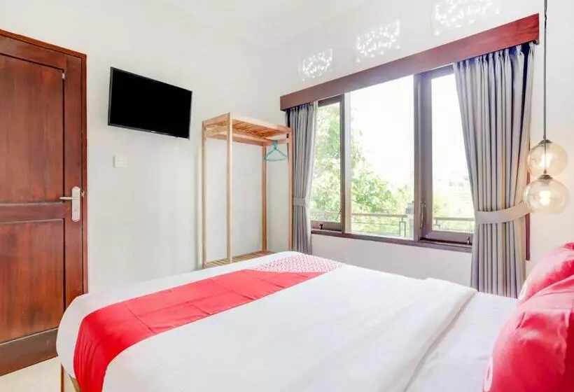 ホテル Vaccinated Staff  Oyo 90022 Puri Kramas Canggu