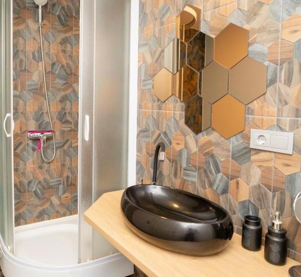 House 22a Apartments