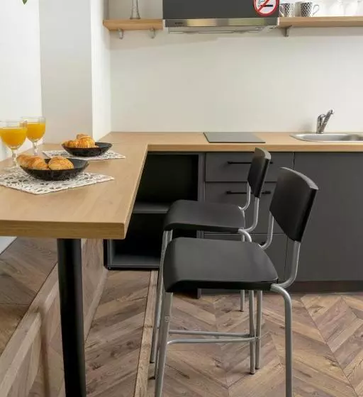 House 22a Apartments