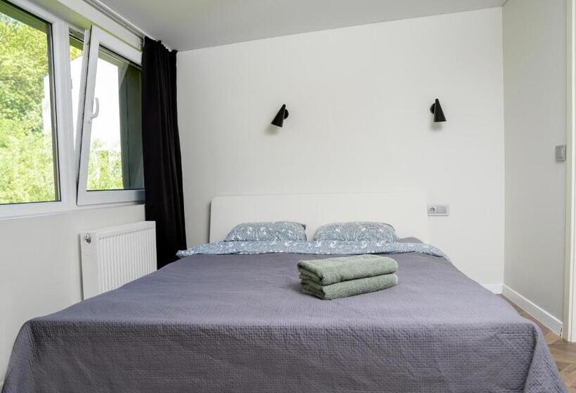 House 22a Apartments