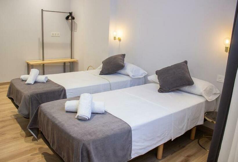 Pensión B4r Self Check In