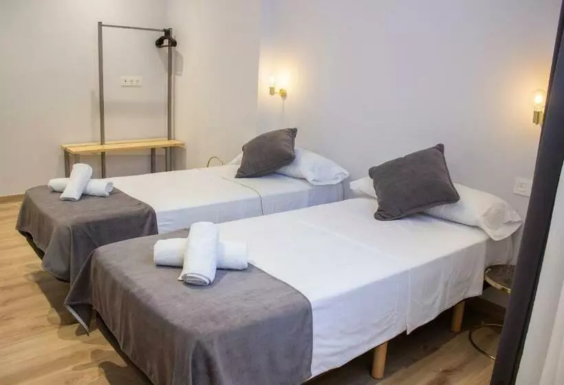 Pensión B4r Self Check In