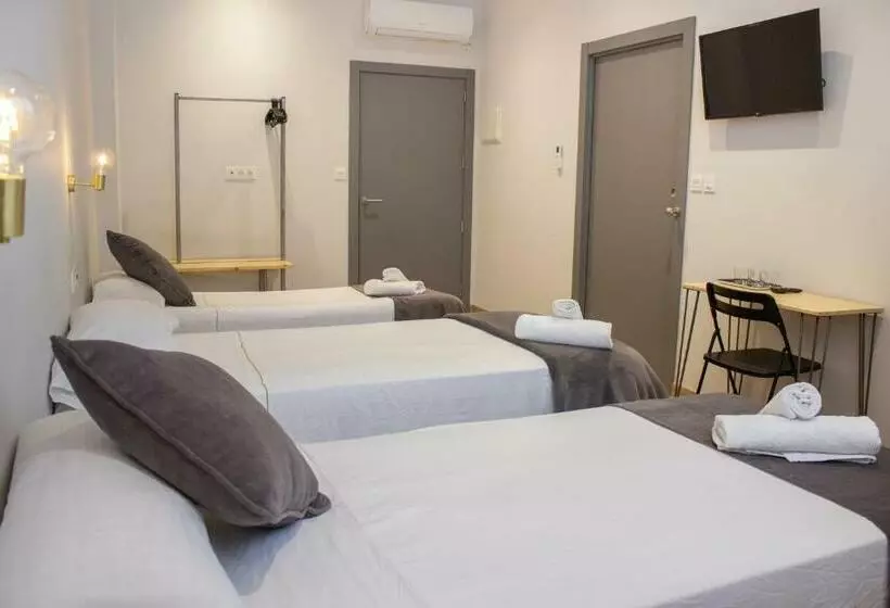 Pensión B4r Self Check In