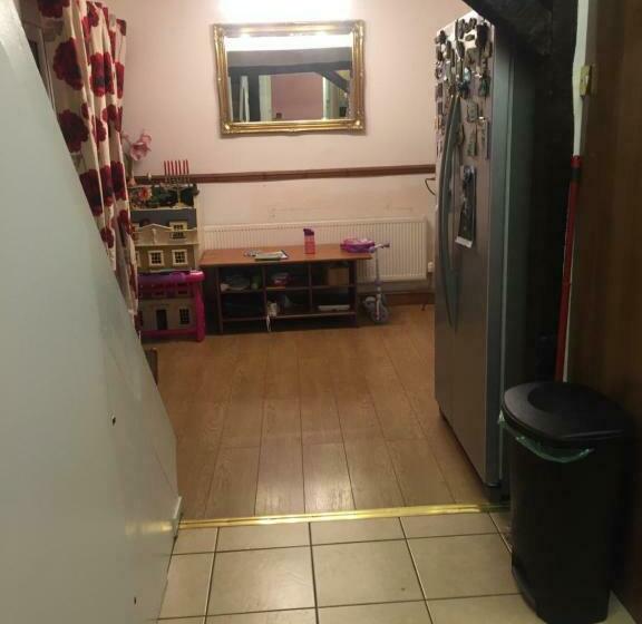 פנסיון Beautiful Bungalow Home Droitwich Spa