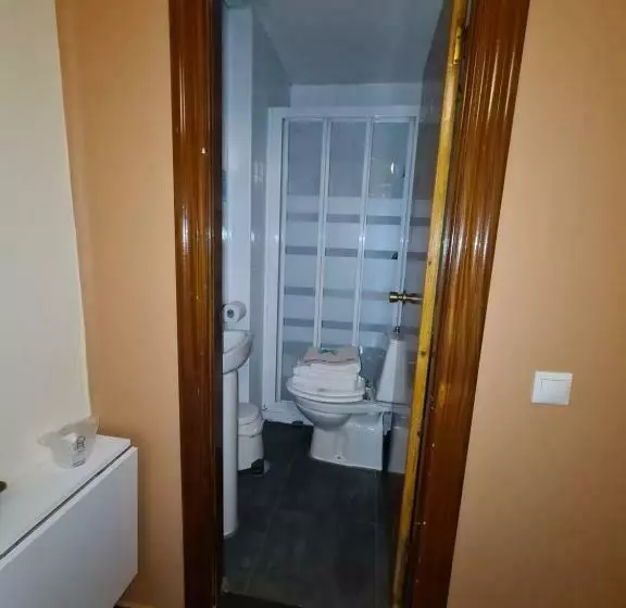 ペンション El Vasco Rooms