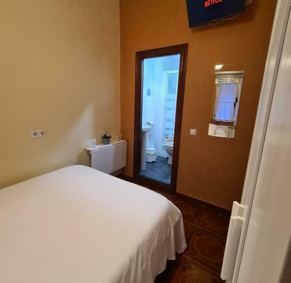 بنسيون El Vasco Rooms