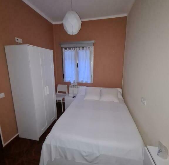 بنسيون El Vasco Rooms