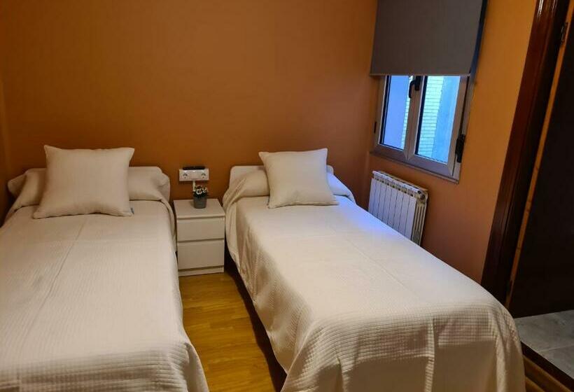 بنسيون El Vasco Rooms