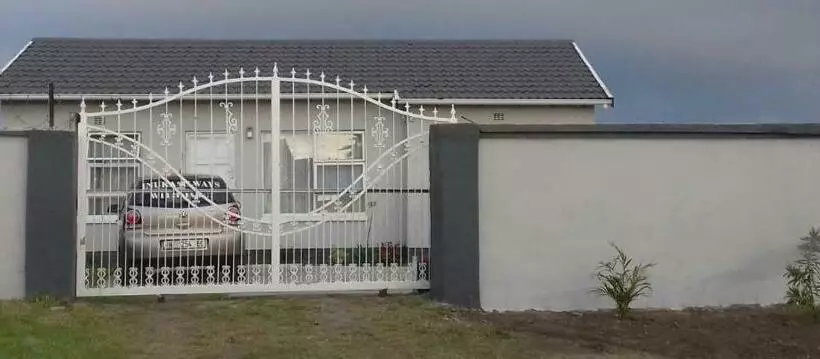 پانسیون High View Accommodation