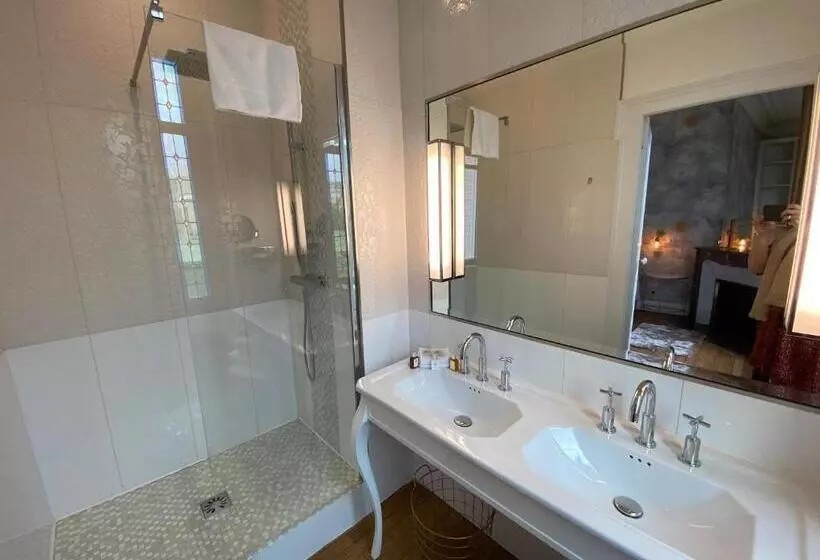 Majatalo Maison Blanche Chartres   Maison D Hôtes 5 étoiles