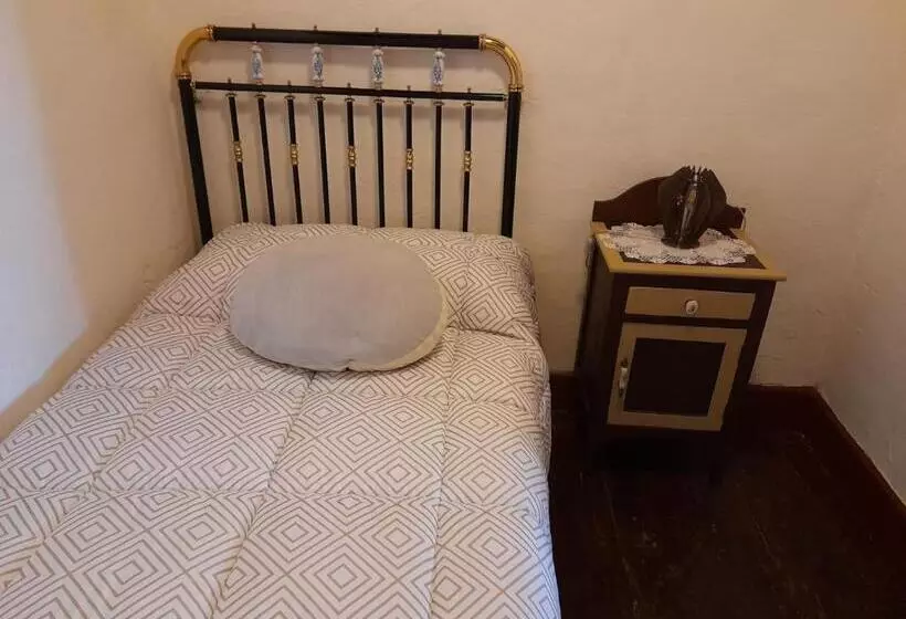 Albergue Rectoral De Romean