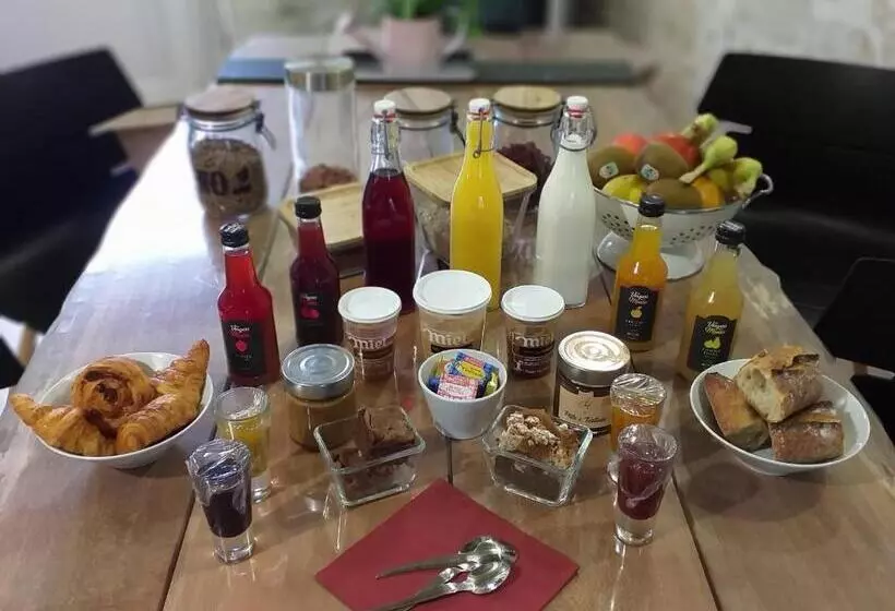 ベッドアンドブレックファースト La Berrycurienne Proche Du Zoo De Beauval Saint Aignan Avec Sdb, Wc Et Spa Privatif Pour Chaque Cham