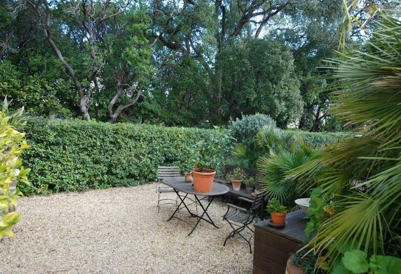 Bed and Breakfast La Javanaise