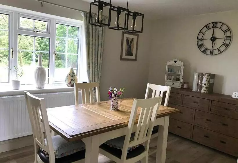 Aamiaismajoitus (B&B) Ticketyboo Suites