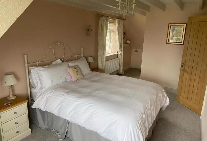 Aamiaismajoitus (B&B) Ticketyboo Suites