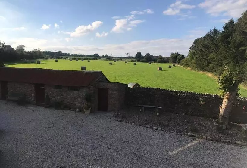 Aamiaismajoitus (B&B) Ticketyboo Suites