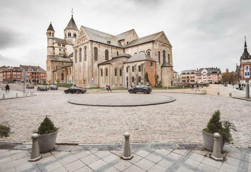 Hdc Nivelles Grand Place