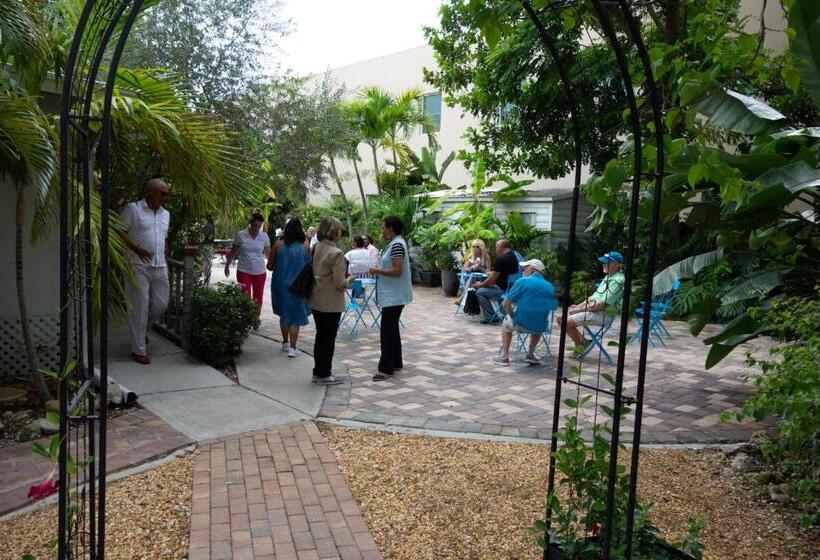 فندق Manatee Palms