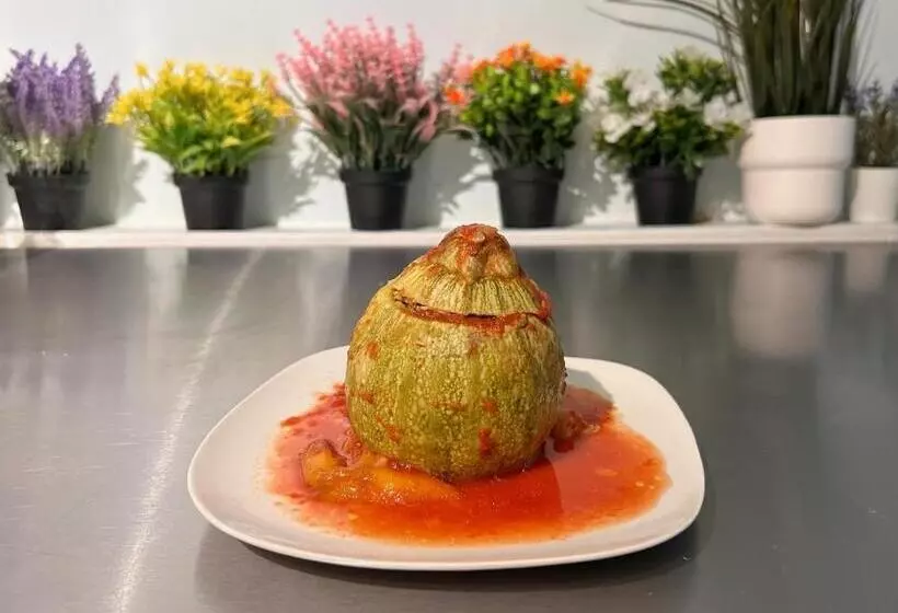 هتل Manatee Palms