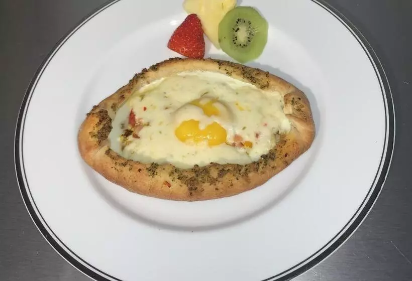 هتل Manatee Palms