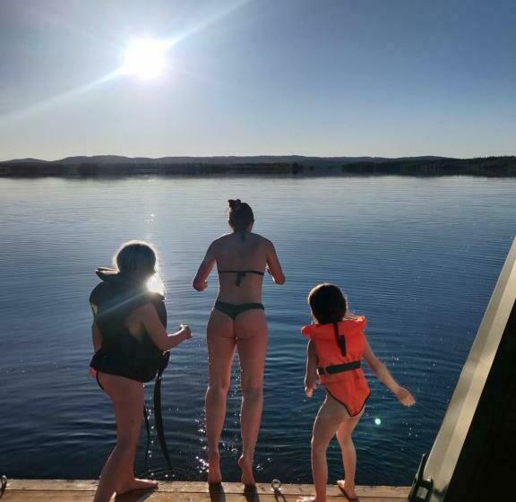 ホテル Peace & Quiet