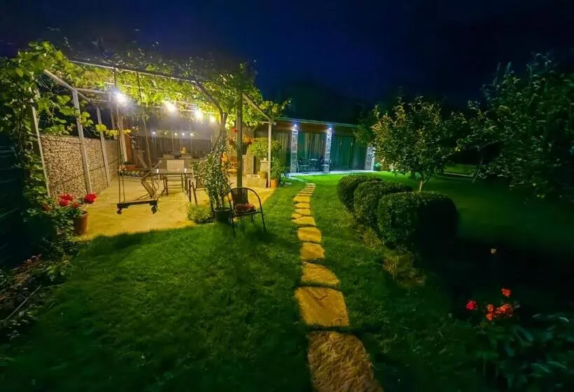 Majatalo Guest House 7