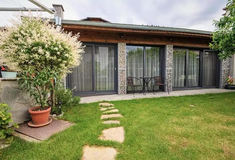 Majatalo Guest House 7