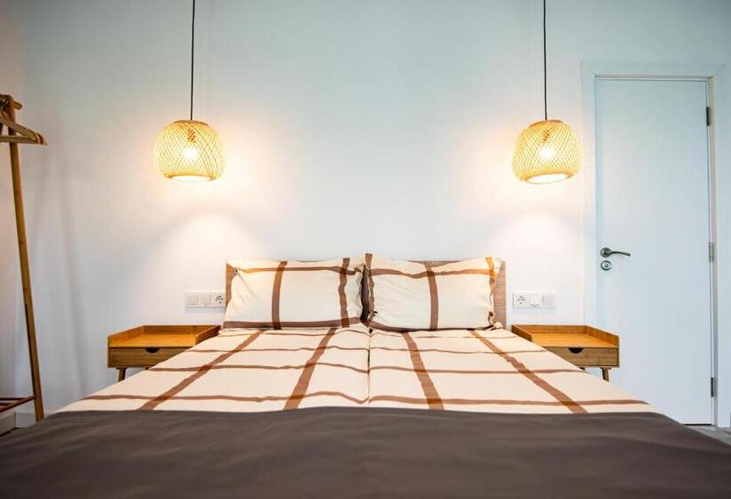 פנסיון Guest House 7