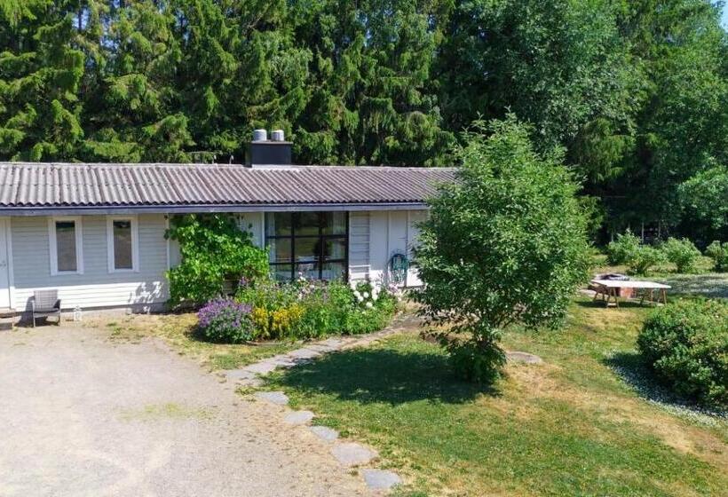 پانسیون Guesthouse Solbacka Iittala