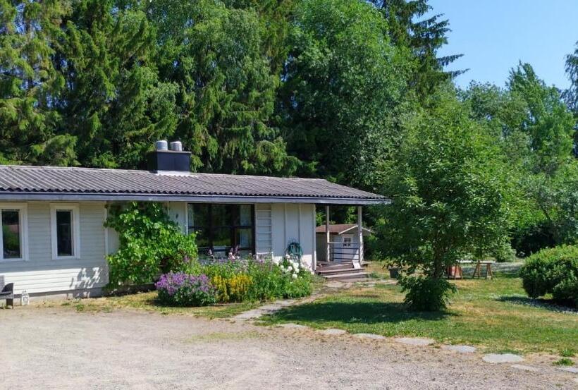 پانسیون Guesthouse Solbacka Iittala