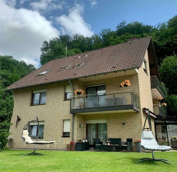 פנסיון Haus Am Burghain