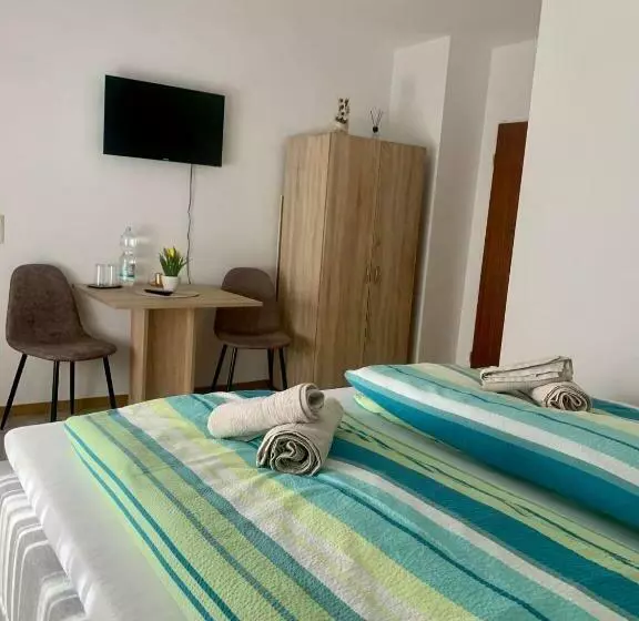 Majatalo Haus Am Burghain