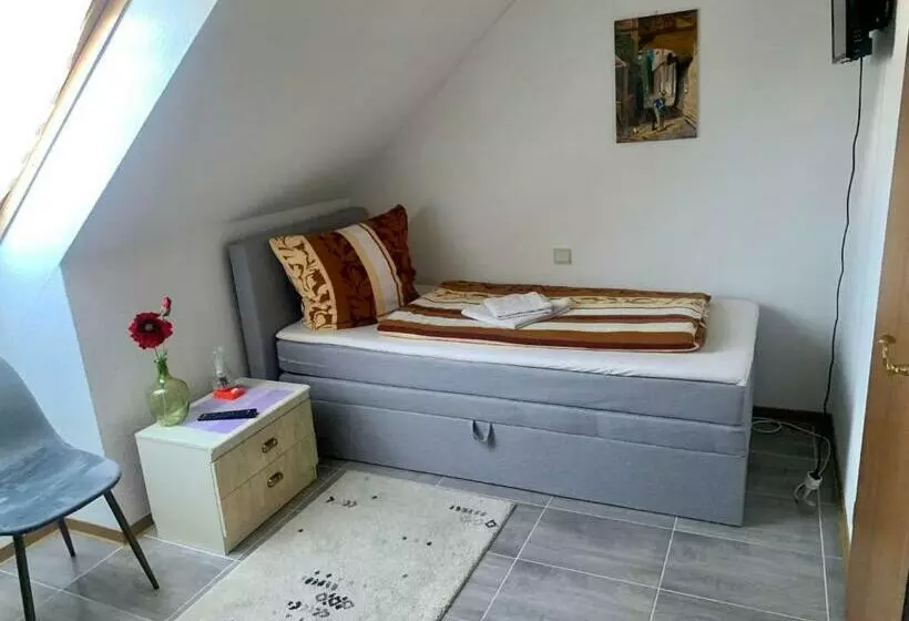 Majatalo Haus Am Burghain