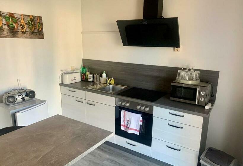 פנסיון Haus Am Burghain