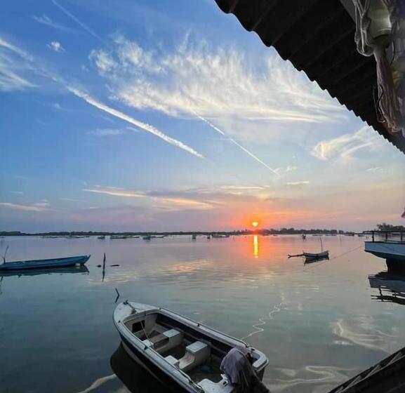 پانسیون Loyal Friend Hostel Karimunjawa