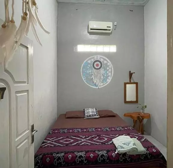 Pensione Loyal Friend Hostel Karimunjawa