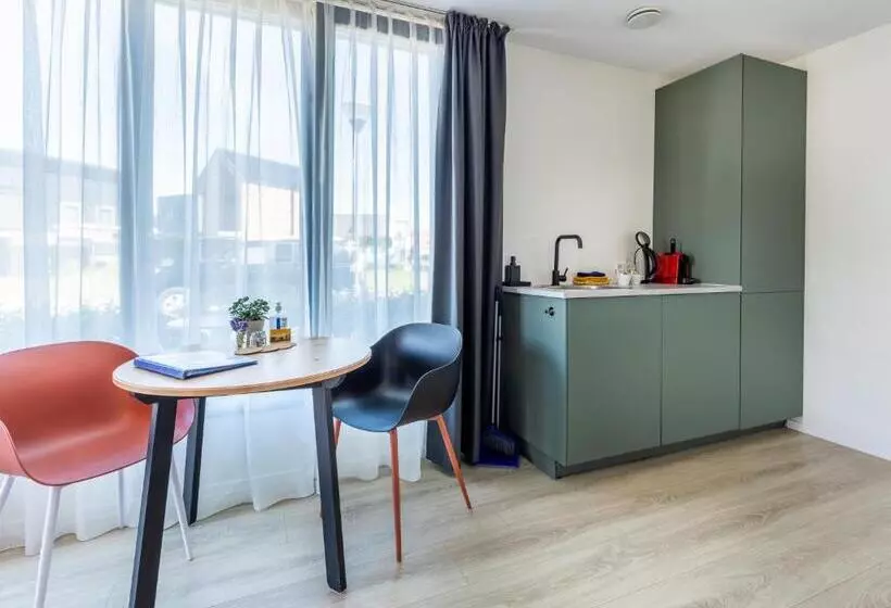 Majatalo Roosjesweg 2 Gastenkamer Met Parkeerplaats En Terras Eg