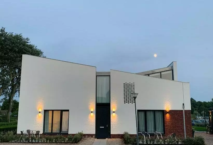 Majatalo Roosjesweg 2 Gastenkamer Met Parkeerplaats En Terras Eg