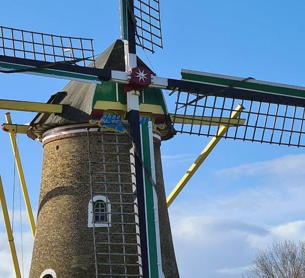 ペンション Roosjesweg 2 Gastenkamer Met Parkeerplaats En Terras Eg