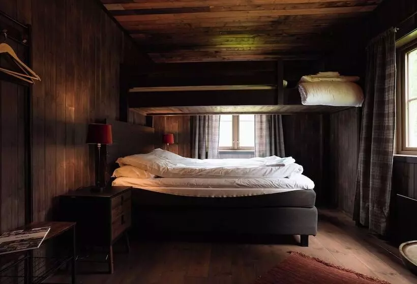 Retkeilymaja Gulbrakka Basecamp